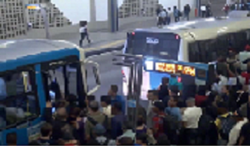 TERMINAL LOTADO
