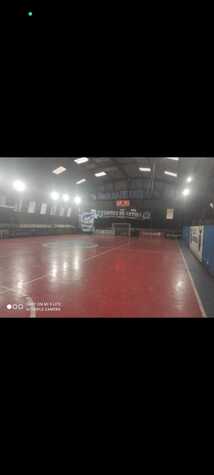 QUADRA POLIESPORTIVA 