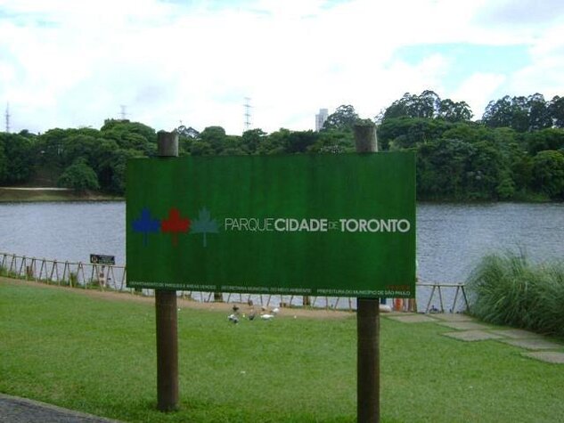 Lago_Cidade_Toronto_3.jpg
