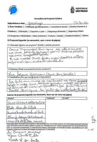 Muro de contenção na Rua Sorana Gurian 