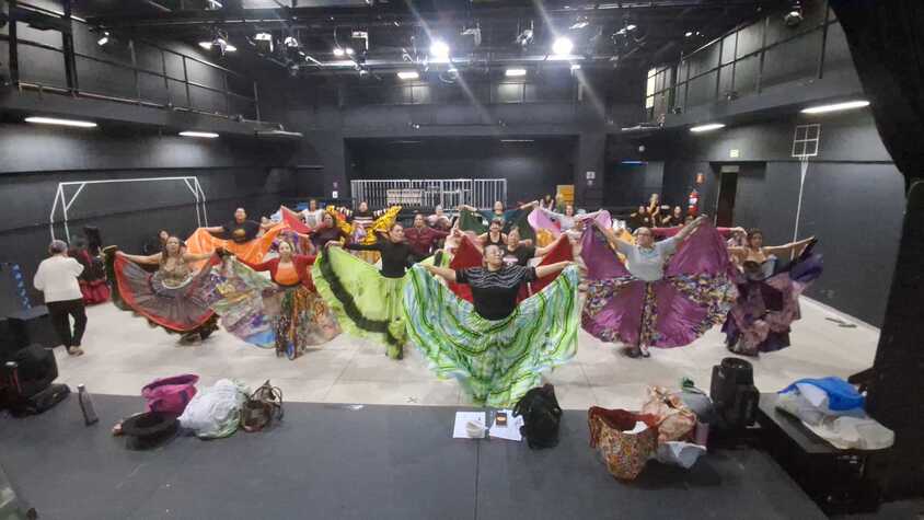 Oficina Dancas Ciganas 